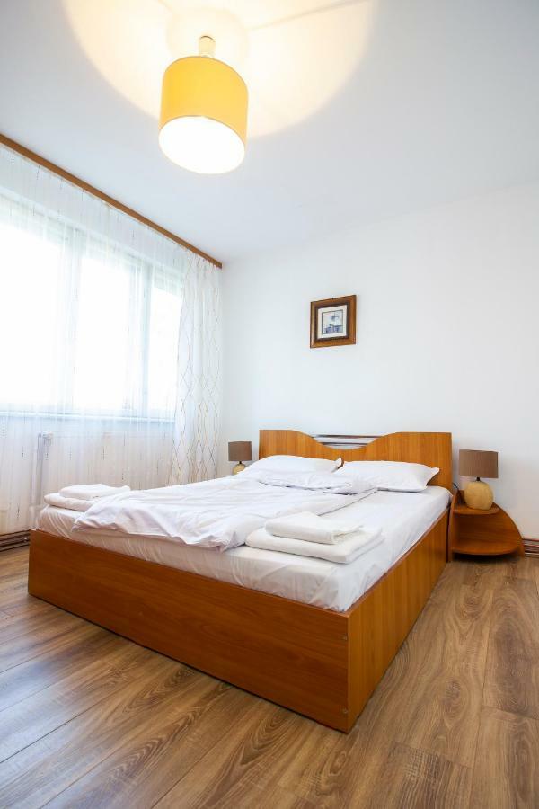 By The River Apartment 1 ทิมิชัวรา ภายนอก รูปภาพ